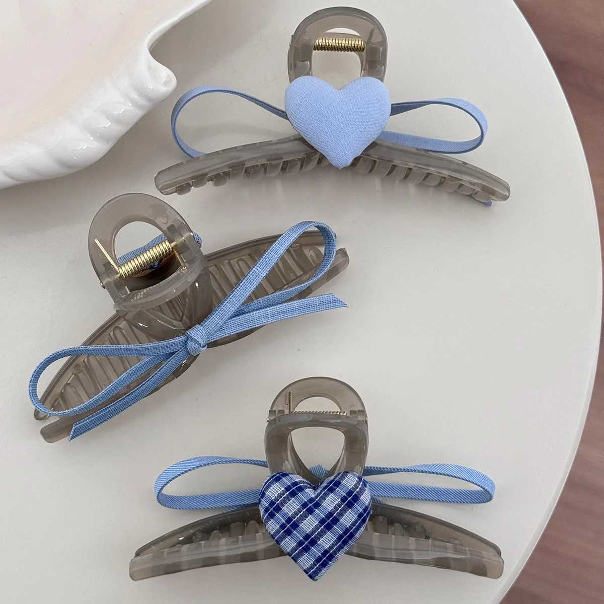 Big bow hair accessory clip clip suitable for girls thick shark retro fashion catch the trend and lead the fashion sweetheart newT250425