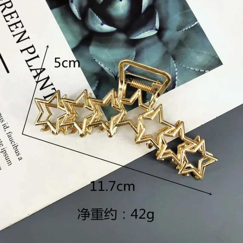 Fashionable Y2K Sar heart-shaped lip shaped gold silver black metal hair clip suitable for women Korean large novella crab clip headbandT250425
