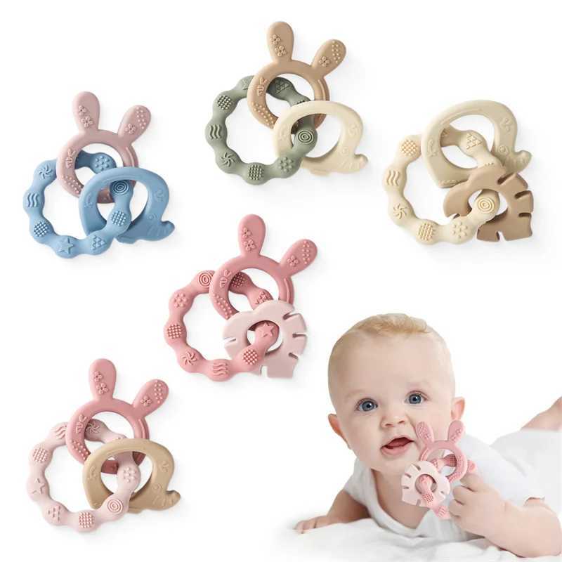 1Pcs Baby Silicone Teether Ring BPA Free Rattles Bracelet Food Grade Newborn Baby Accessories Silicone Teething Toys G251125