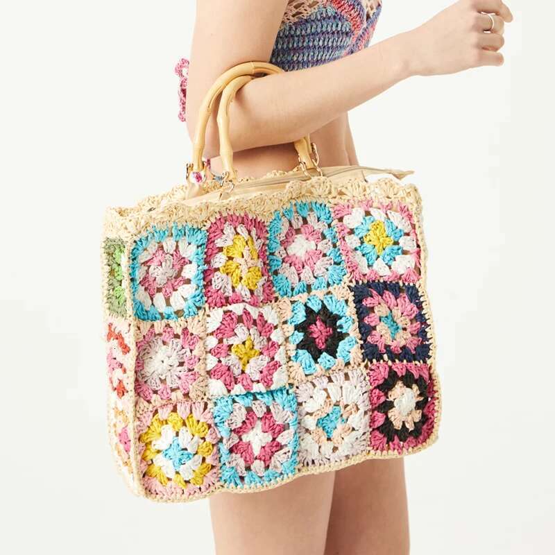 Designer Bag 2025 Bohemian Granny Square Staw Handbags Casual Paper Woven Bamboo Handle Women Hand Bags Handmade Summe Beach Bag Large Tote Purse Luxu