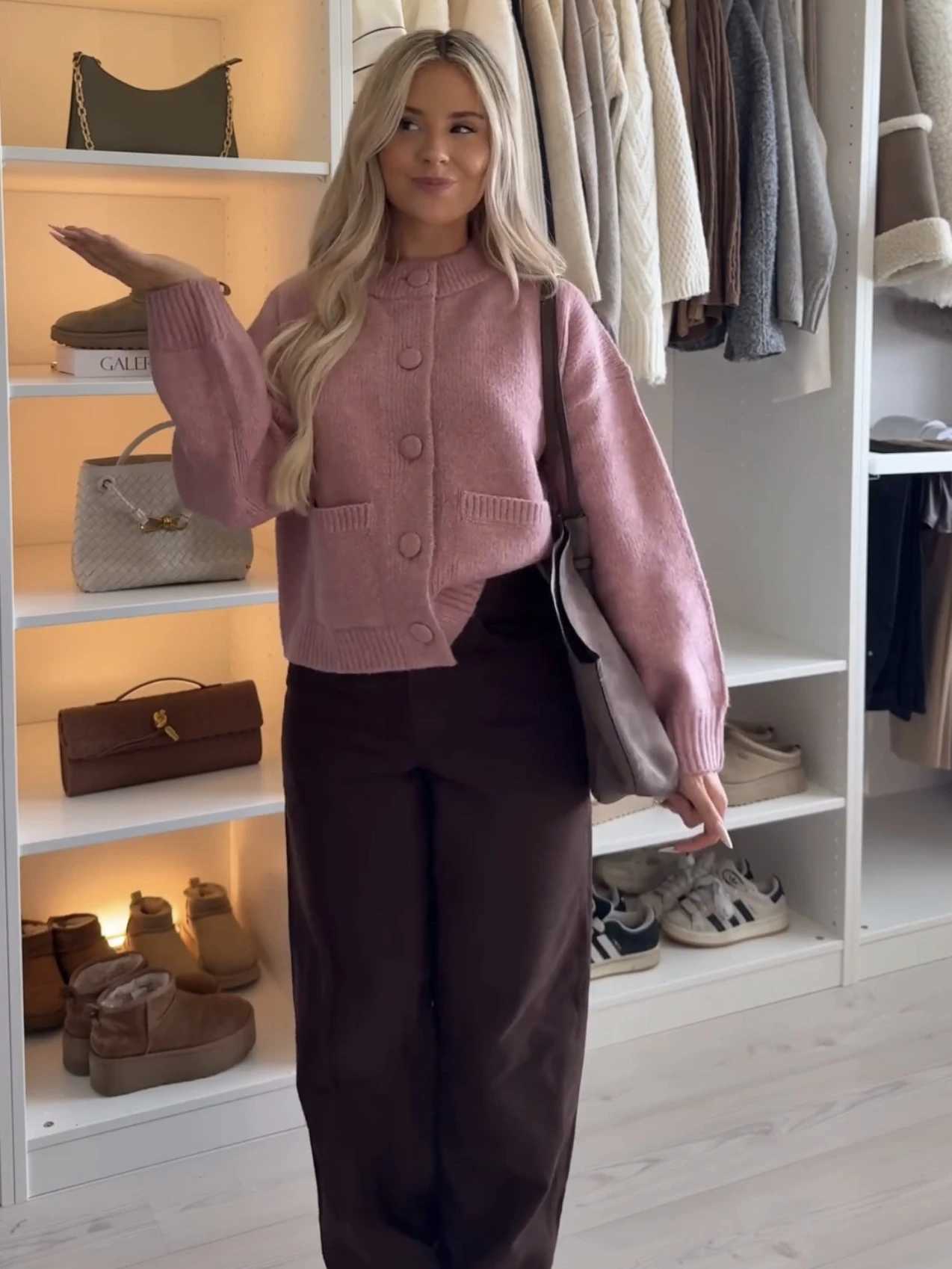 Pink Long Sleeve Knitted Short Women Cardigan Autumn Causal O-neck Single Breasted Women Sweater Winter Solid Female KnitwearT251125