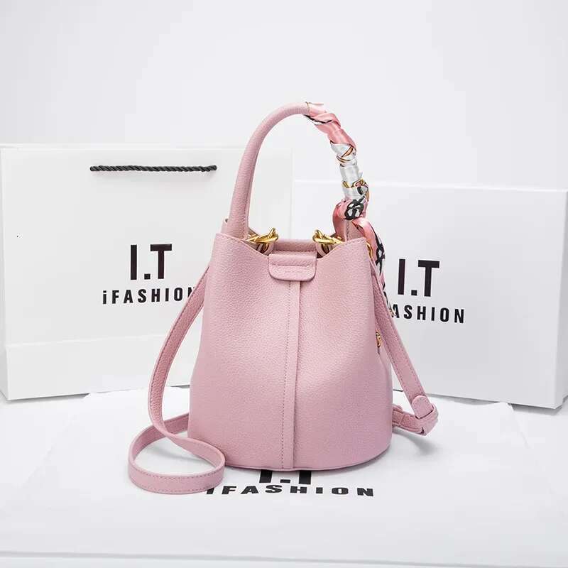 Ladies' Genuine Leather Vegetable Basket Handbag, New Fashionable And Versatile Shoulder Bag, Casual Crossbody Women's Bag