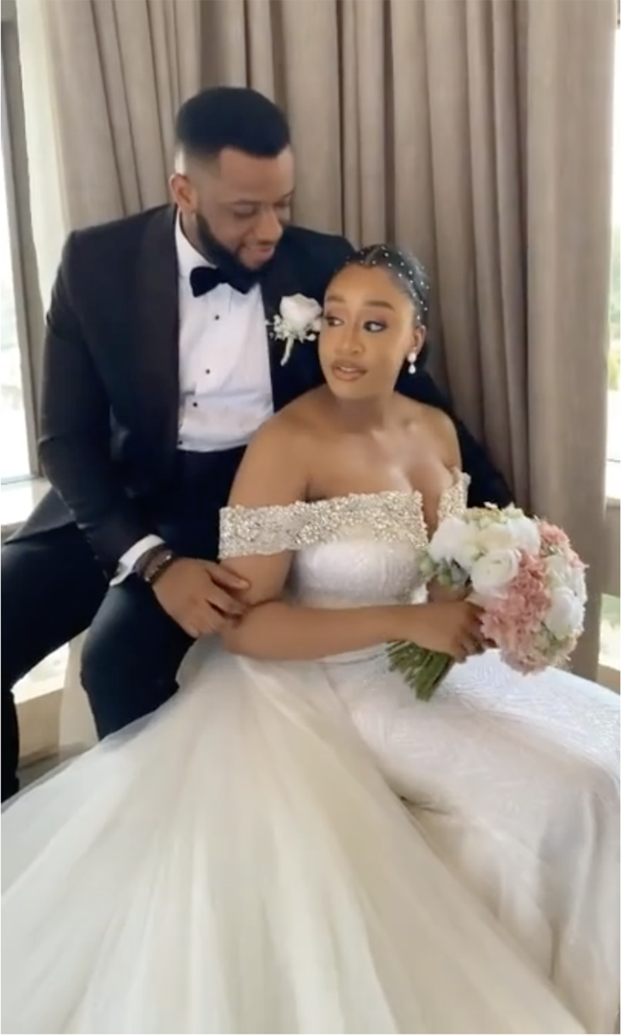 2025 Plus Size Mermaid Wedding Dress Bridal Gowns for Bride Off Shoulder Beaded Lace Detachable Beaded Lace Rhinestones Wedding Gowns For African Blac