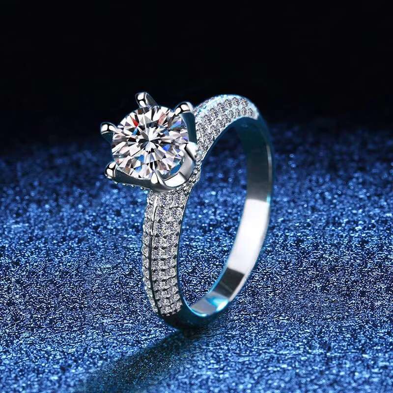 1-3 Karat Moissanite Rings Elegant and Luxurious Jewelry Accessory S925 Sterling Silver Half Ring