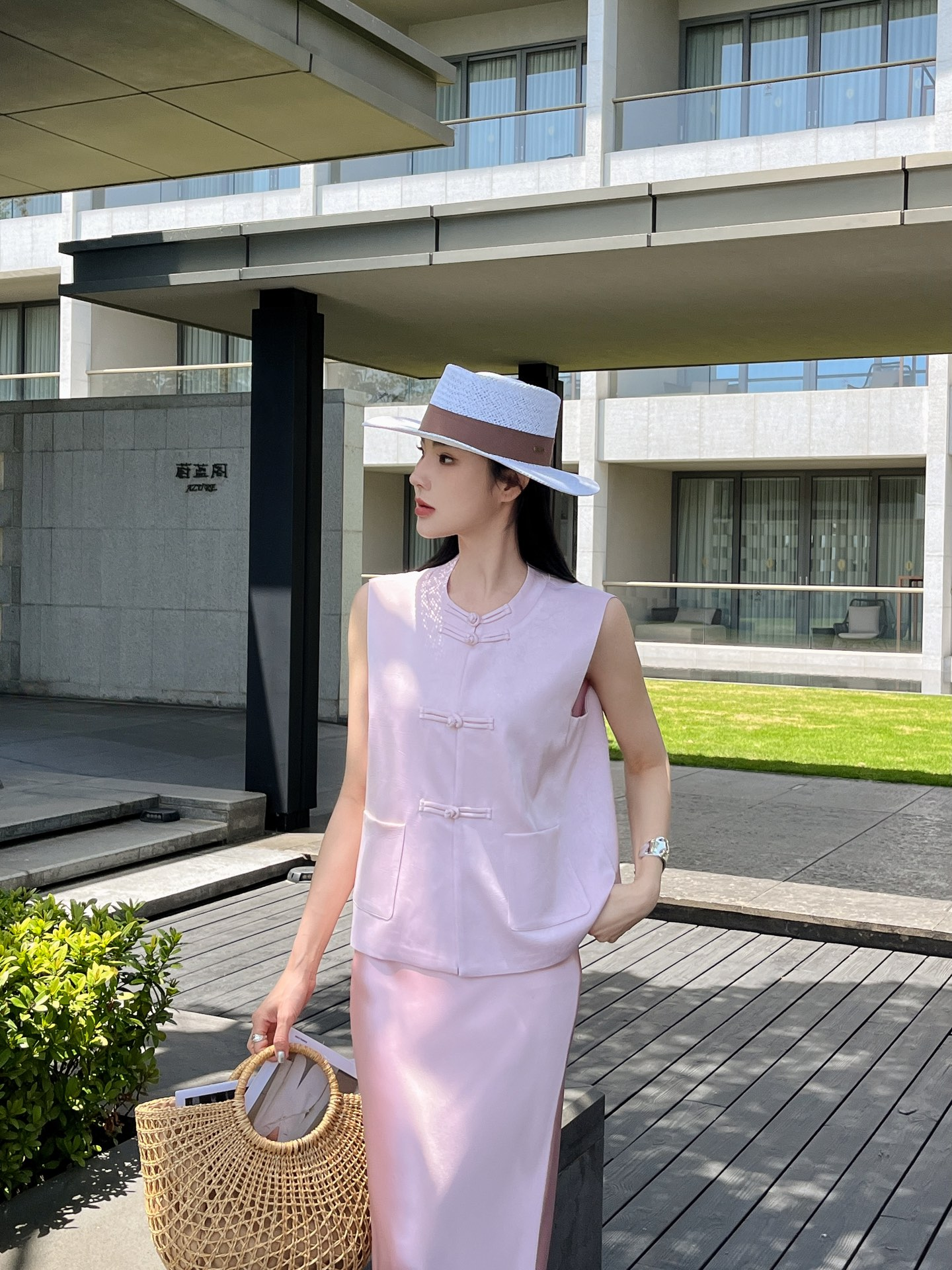 Womens Vest suits dress Vogue Paris Fashion Week Show Customized Fashion Tailored order.M27