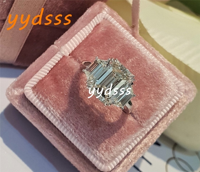Jewelry 3.0 Carat Emerald Cut Lab Grown Diamond Square Engagement Ring IGI Certified Trapezoid Cut Side Lab Diamonds 0.20 Carats Each 14K Solid Gold R