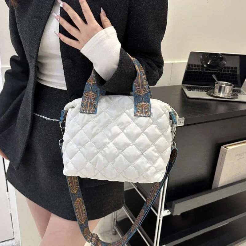 Women Wide Belt Handbag Fall/Winter Rhombus Space Cotton Shoulder Large Capacity All-Match Shopping Tote Bag