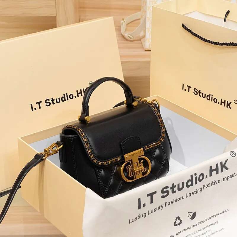 Women's Handbag 2024 New Spring/Summer Brand Genuine Leather Lingge Designer High End Crossbody Bag