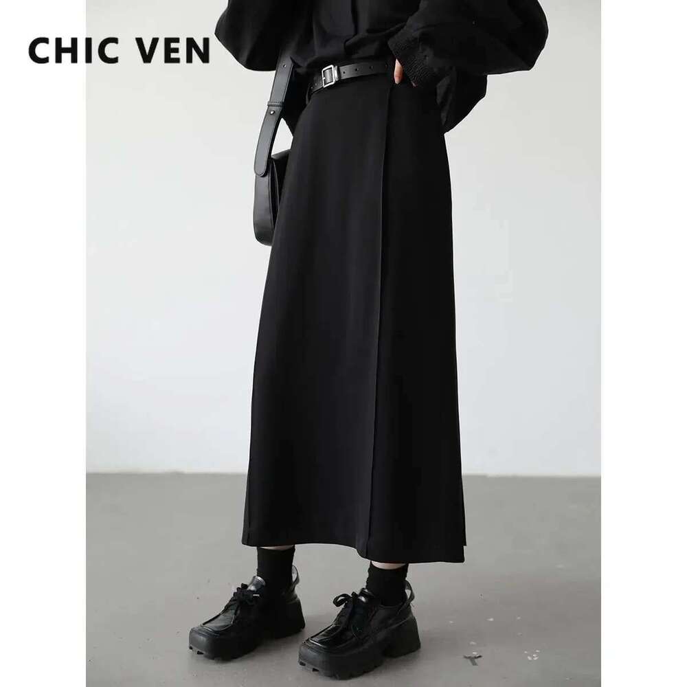 CHIC VEN Women's Skirts Loose High Waist Pleated Straight Tube Skirt Slit Black Female Clothes Office Lady Autumn Winter 2024