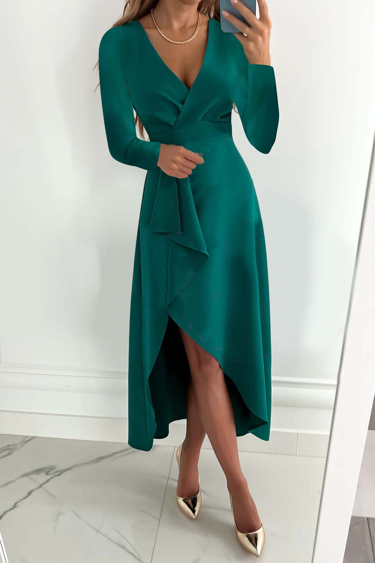 Autumn/Winter 2022 Long sleeve V-neck crinkle hem split dress for women