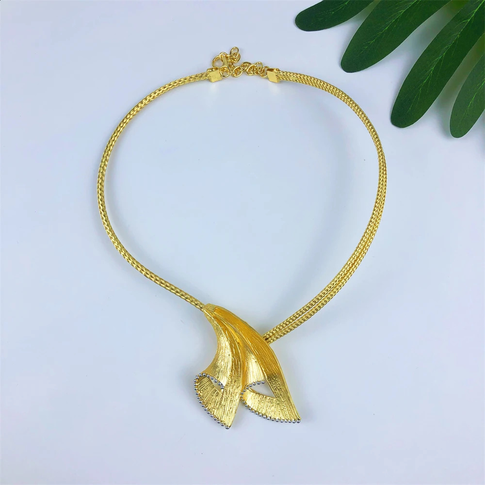 Italy 18K Gold Plated Jewelry Set For Women Two Tone Open Bangle Earrings Necklace Ring 4Pcs Set Jewelry Wedding Party 250417