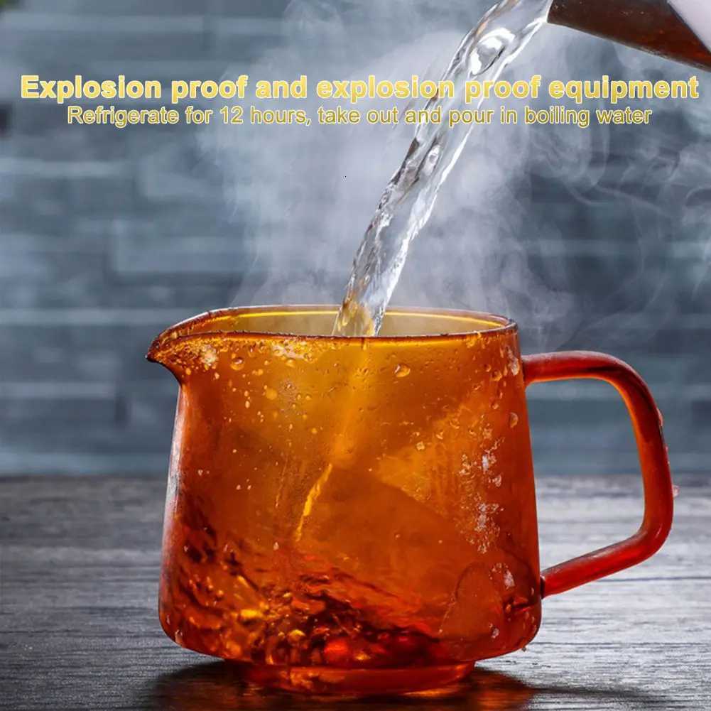 300/550ml Colour Clear Glass Measuring Cup With Handle Milk Jug Cafe Creamer Cup Juice Tea Coffee Cup Milk Frother Latte Pitcher Y251125