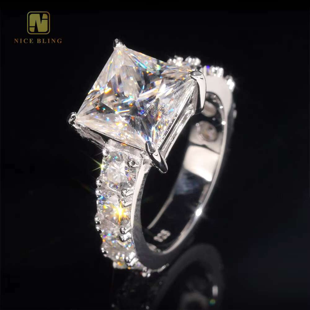 925 GRA Certificate 925 Silver Iced Out Princess Cutting Moissanite Diamond Engagement Wedding Band Solitaire Ring Women Gift