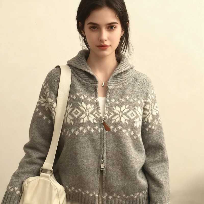 Autumn Winter Zipper Cardigan Casual Sweater Women Knitted Long Sleeve Jackets New Fashion Printed Lapel Elegant Knitwear FallT251125