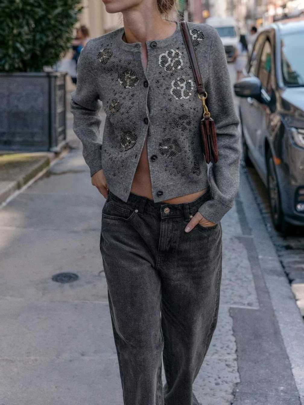 Gray Beading Sequined Knitted Cardigan Autumn New O-neck Full Sleeve Single Breasted Women Sweater Ladies Elegant Knit TopsT251125