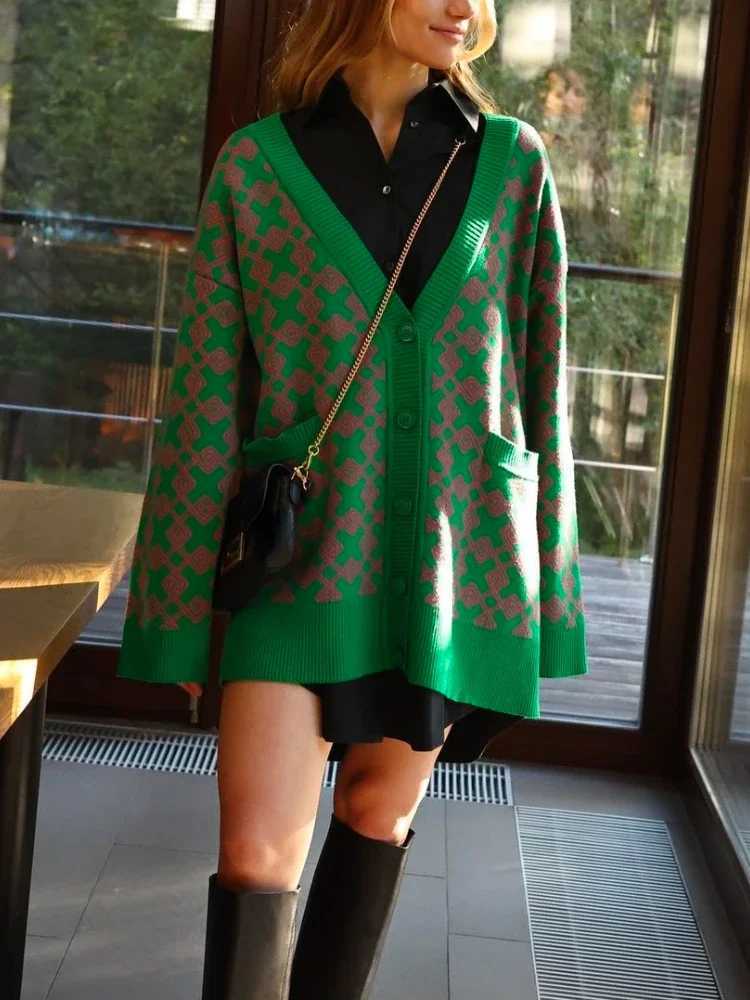 Womens Korean Fashion Oversize Knit Cardigan Jacquard Contrast Loose Mid-Length Cardigan Coat for Autumn/Winter 2025T251125