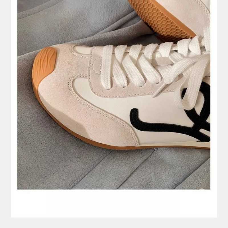 Flat bottomed German training shoes 2025 leather versatile new ugly cute Forrest Gump shoes retro inner high shoesC250425