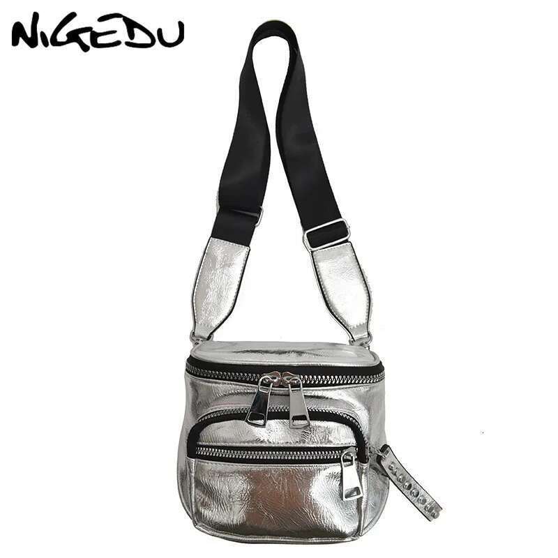 Designer Bag Glossy Wide Strap Women Shoulder Bag Designer Rivet Crossbody Bags For Female Handbags Sier Bolsas Feminina Black