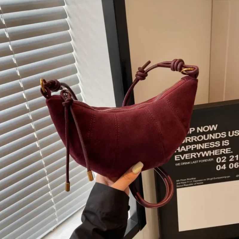 Velvet material zipper 2025 high-quality shoulder bag solid color simple fashion cross body bag soft Western style handbag W250421
