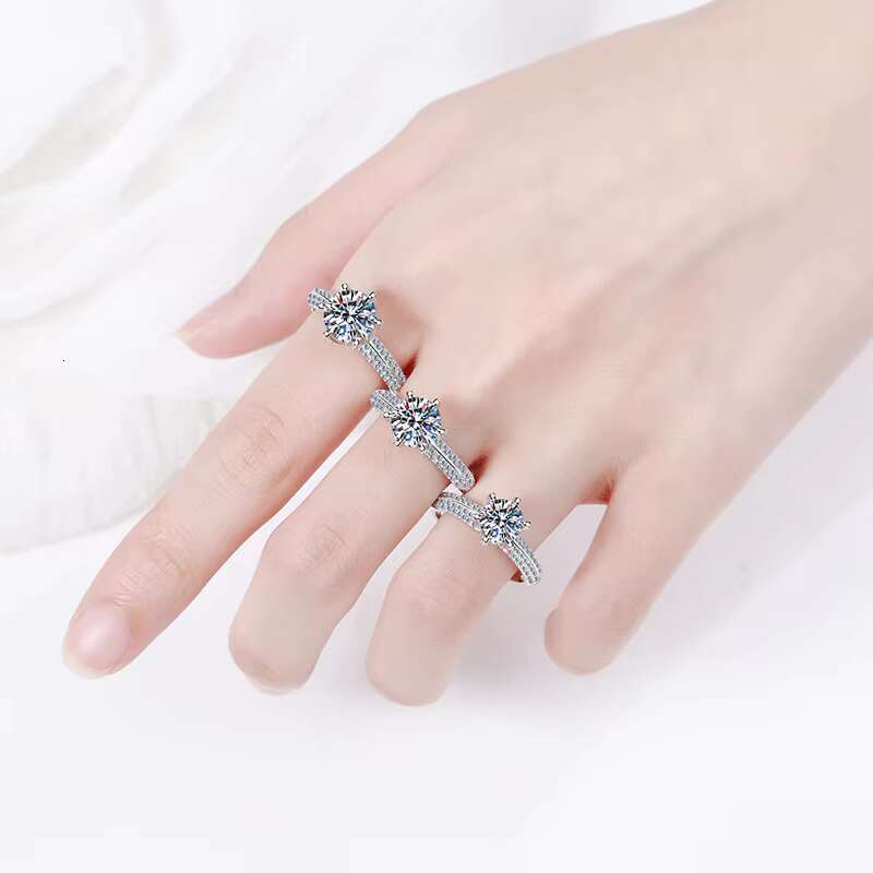 1-3 Karat Moissanite Rings Elegant and Luxurious Jewelry Accessory S925 Sterling Silver Half Ring