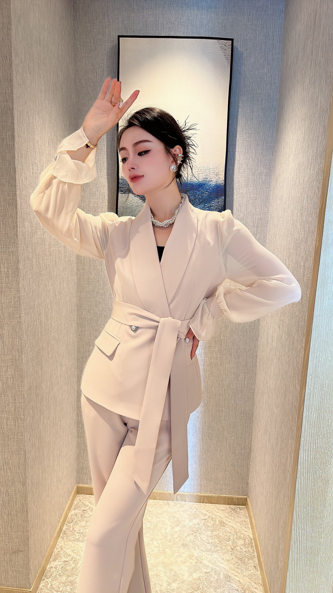 womens casual suits business Vogue Paris 2025 Fashion Week Show Customized Fashion Tailored clothing.M40