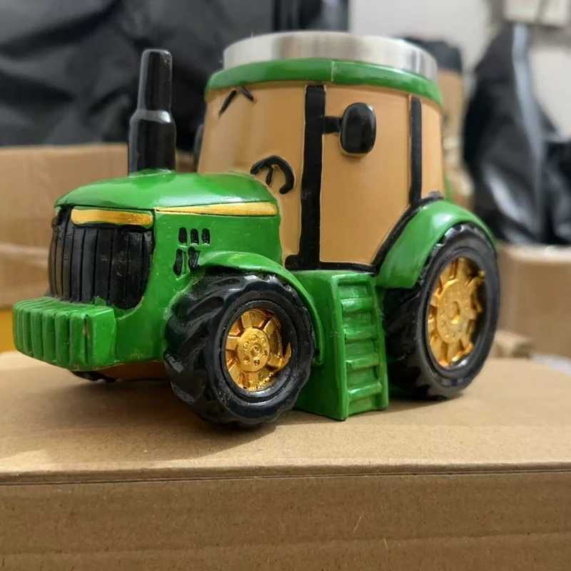1pcs Creative Retro Green Tractor Coffee Cup Home Kitchen Desktop Decorative Ornaments Tractor-shaped Water Cup Gift Y251125