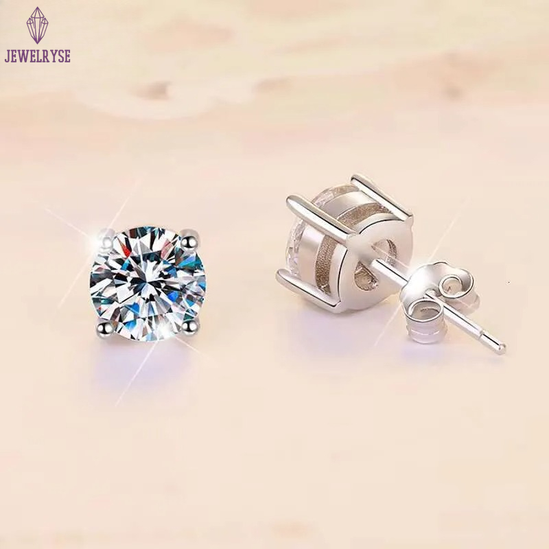 MCT Wholesale High Quality Classic S 4-prong Moissanite Dia Studs Women's Earrings Jewelry