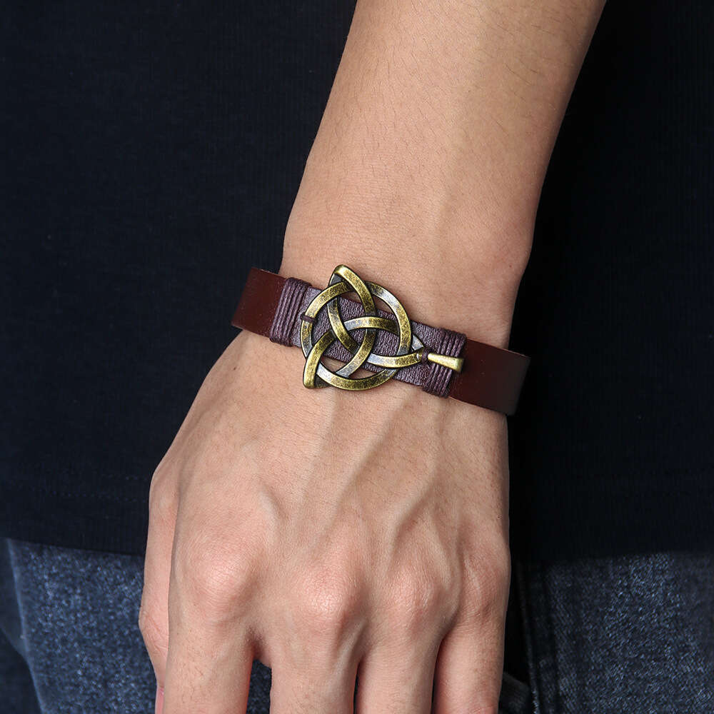 Bracelet, niche, high-end, fashionable, Celtic amulet, woven bracelet, real cowhide bracelet