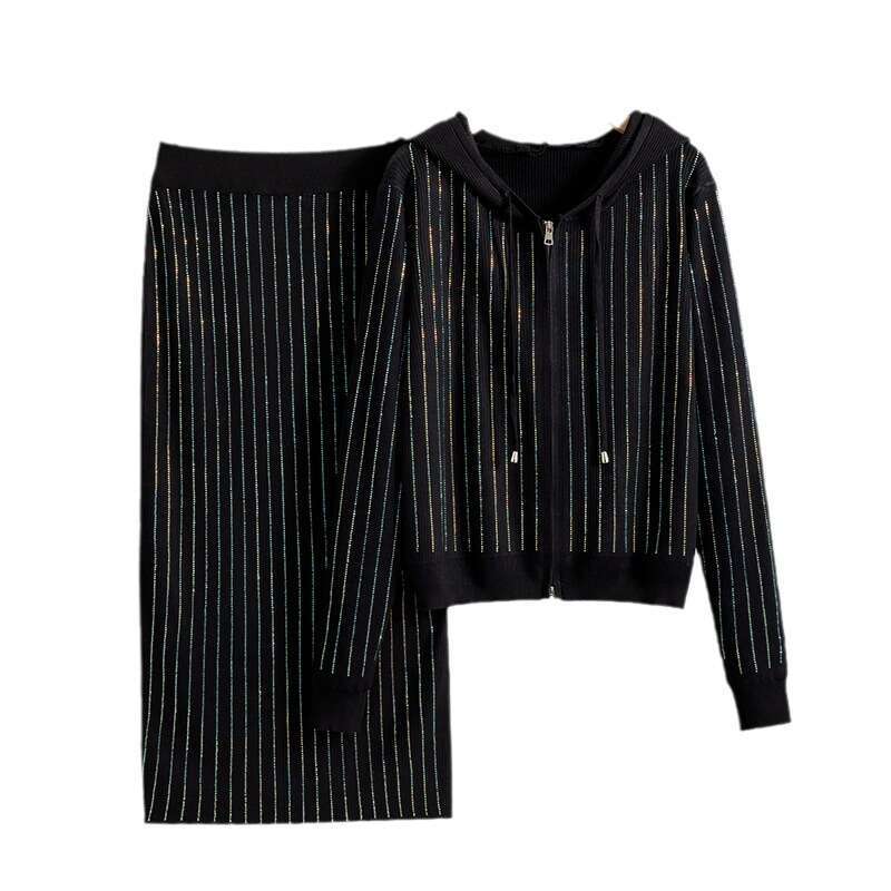 Xiaoxiangfeng Western-style Korean Style Hot Diamond Sweater Cardigan Jacket Two-piece Womens Autumn and Winter Short Skirt Set Printing New Product