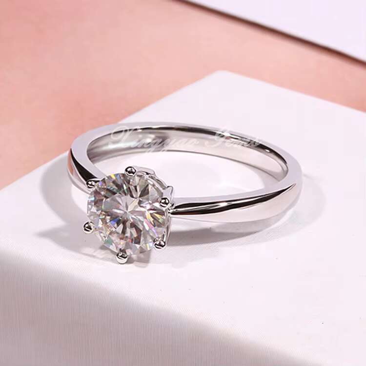 Moissanite Diamond Ring 18K Classic Wholesale Customized for Wedding Six Claws White Gold Opp Bag Womens Environmental Friendly