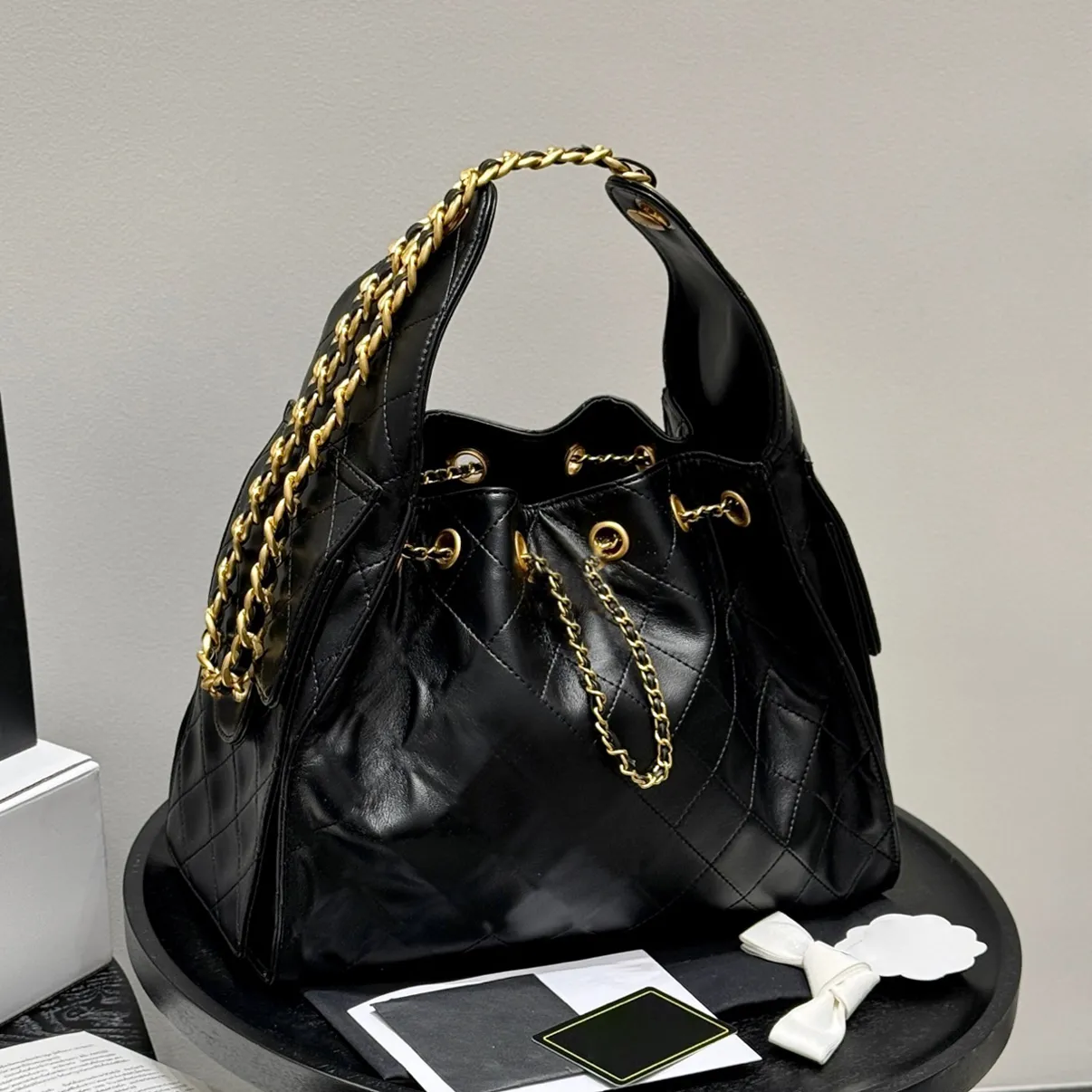 tote bag designer bag 25 handbag womens style leather plant shoulder bag diagonal cross bag new bucket bag retractable chain pocket