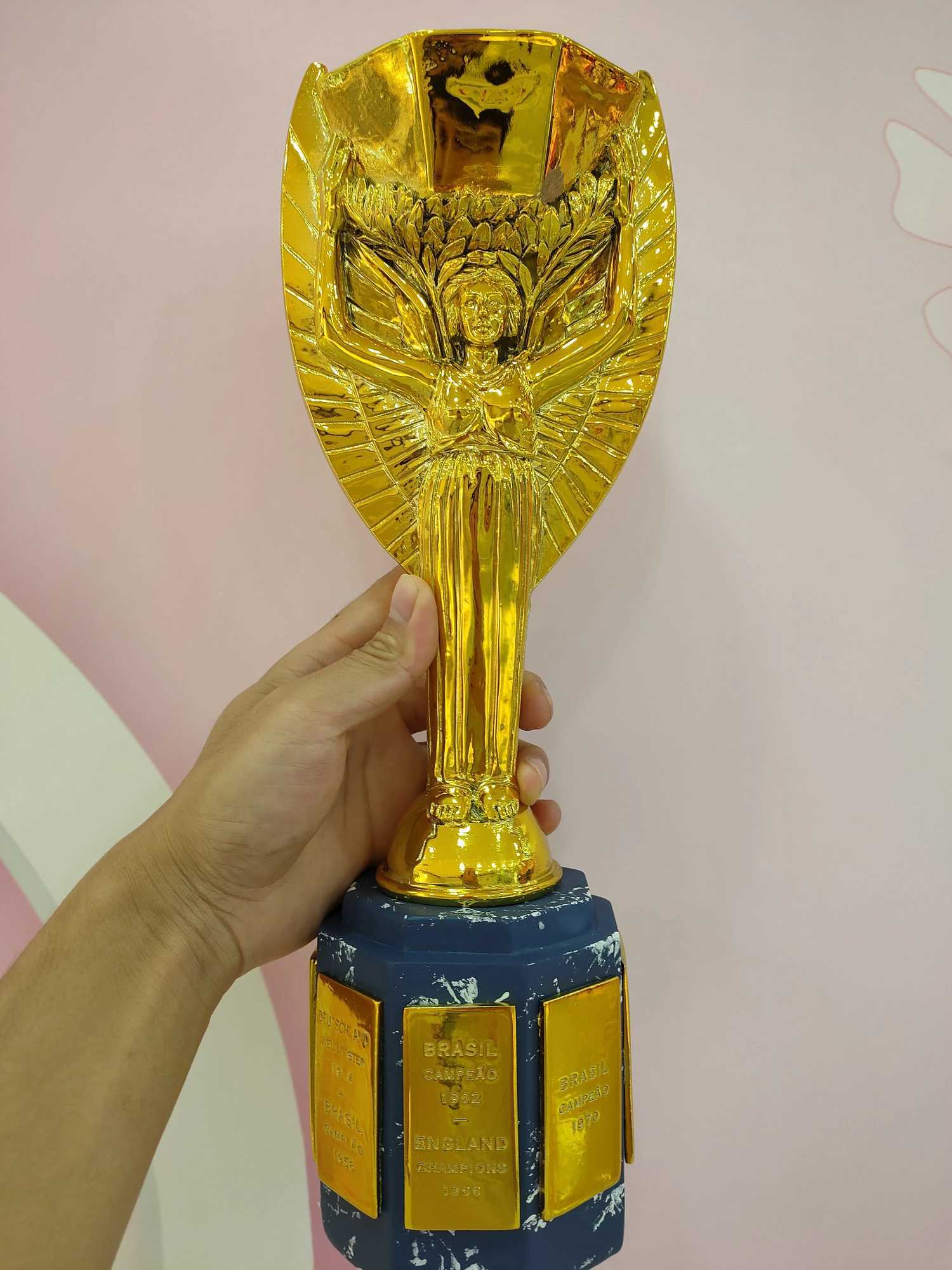 Football Trophy Cup Jules Rimet Trophy CPU Gift for Soccer Souvenirs Award Soccer Ball Fans CollectionW251125