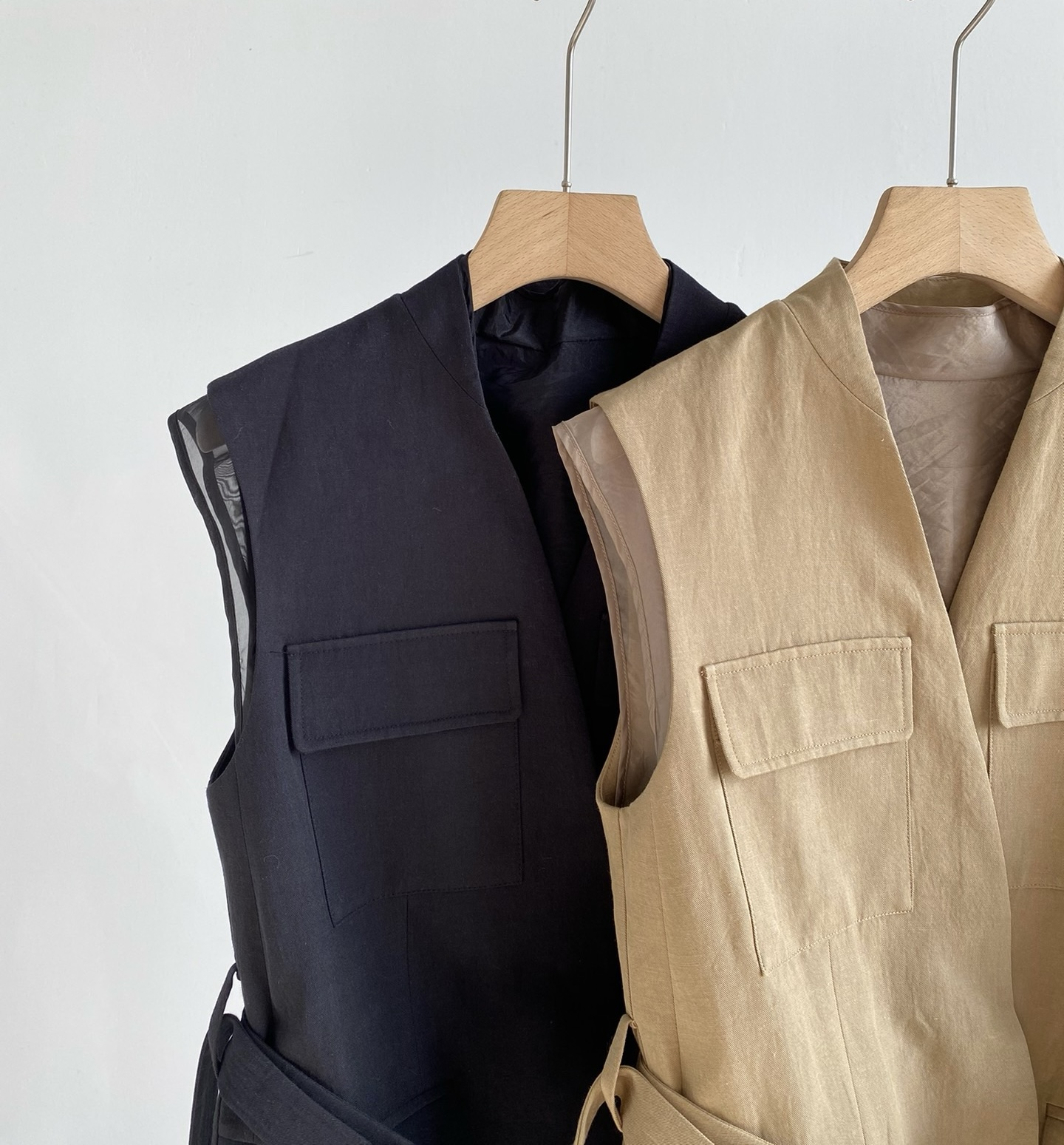 Vogue Paris 2025 Fashion Week Show jacket Customized Fashion Tailored clothing mens and womens Fashion Paris.M66