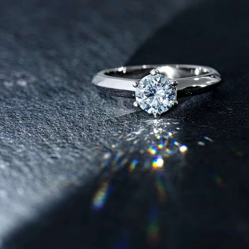 AISMI 925 Sterling Silver Engagement Ring - Classic Solitaire Design Round Cut Cubic Moissanite Jewelry for Women