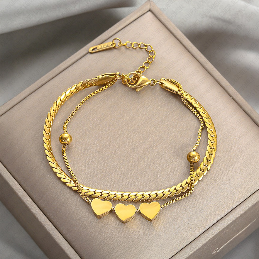 Designer Bracelet Bracelet for Women Stainless Multi Layer Bangle Gold Bangles Luxury Jewlery Designer for Women Elegant Timeless Sparkling Gift Premi