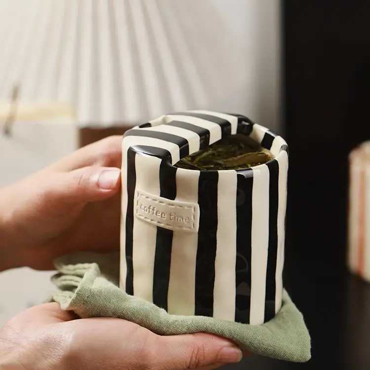 Hand-Painted Retro Striped Coffee Mug Vintage Breakfast Cup for Couples InsulatedEco-Friendly Instagram-Worthy Home Decor Y251125