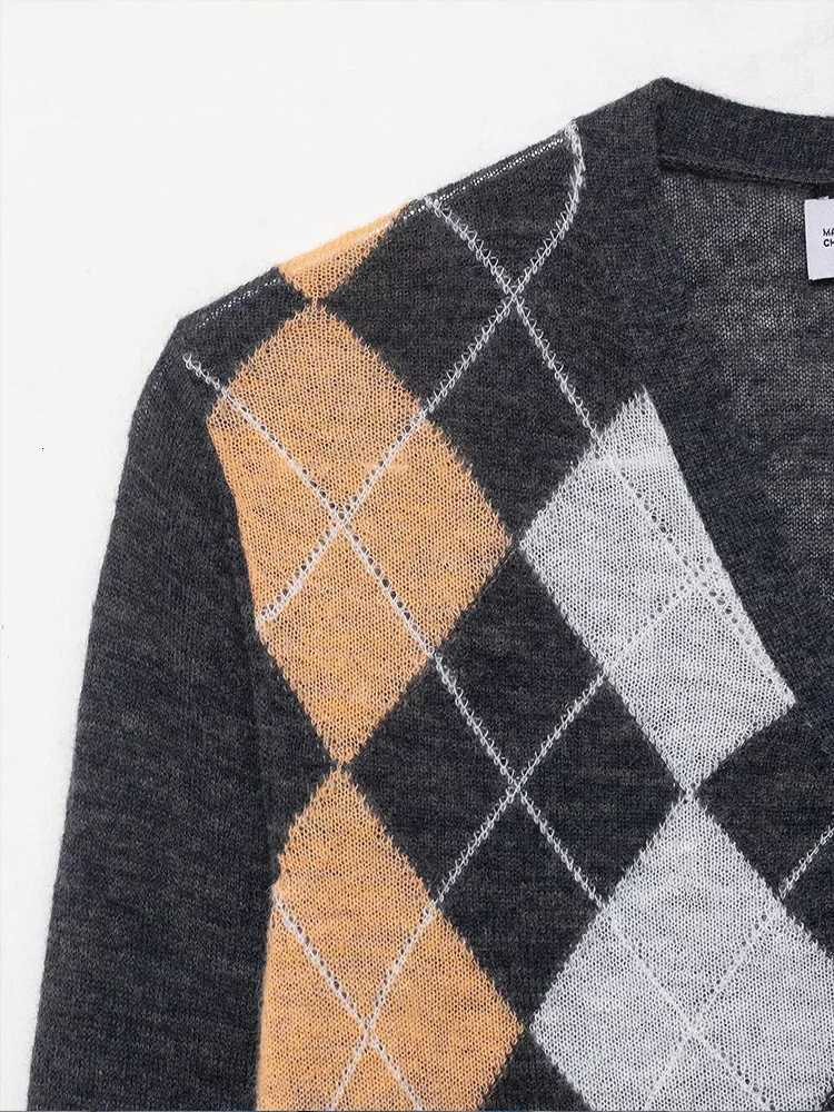 European style new womens fashion all-match temperament V-neck diamond pattern knitted cardigan sweater jacketT251125