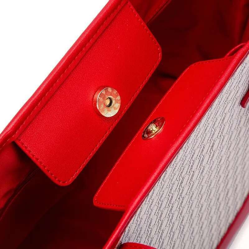 CHCH Women's Tote Red Splicing Large Capacity Handbag Magnetic Mommy Shopping Bag