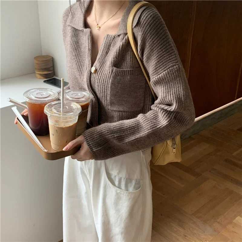 Fashion Loose Casual Simple Elegant Autumn Winter Knitted Cardigan Short Sweater Women Long Sleeve Jackets New Solid Short TopT251125