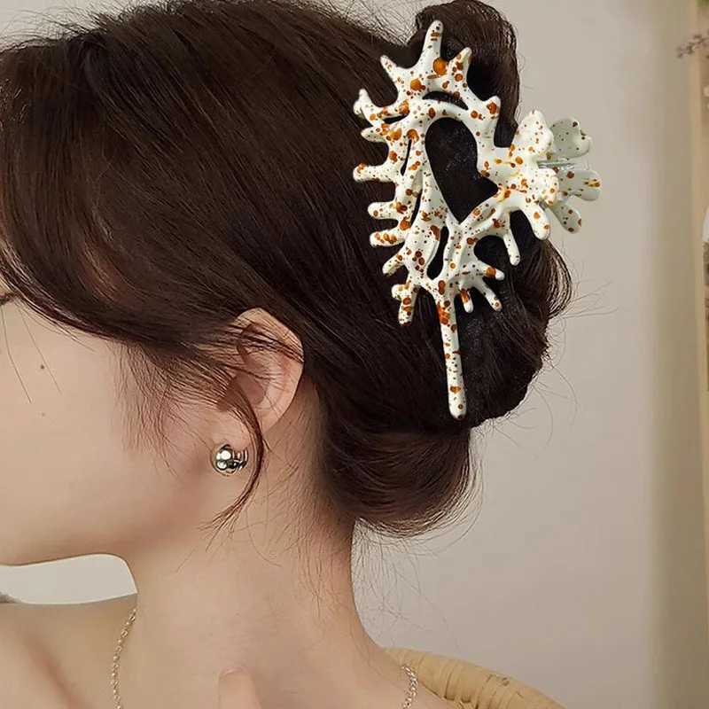 Ocean Metal Conch Womens Hairpin Color Shell Crab Hairpin Shell Catcher Fairy Summer Ocean Y2K HairpinT250425