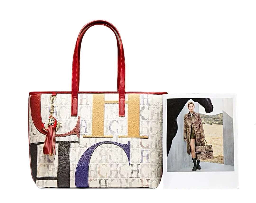 CH '24-'25 Euro-Chic Oversized Tote: Spacious Commuter-Ready Summer Shoulder Bag For Women