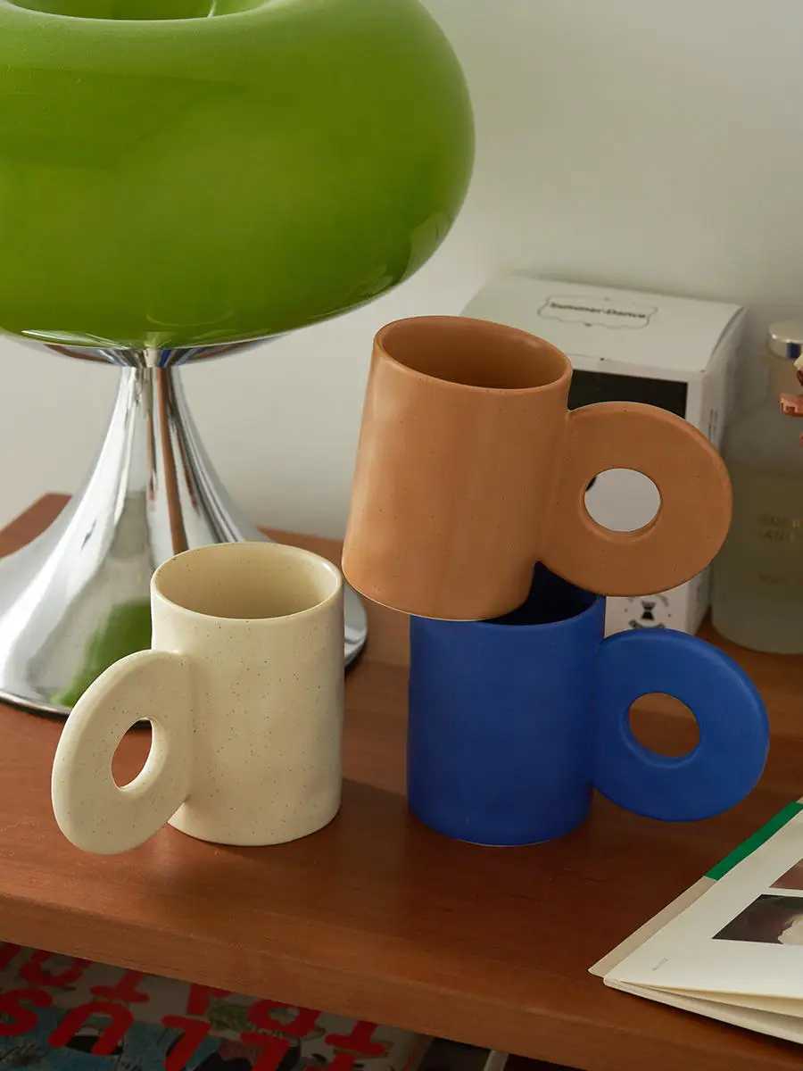 Nordic Ceramic Mug Simple Large Handle Niche Coffee Cup for Office Home Couple Breakfast Milk Cup Kitchen Drinkware Ins Y251125