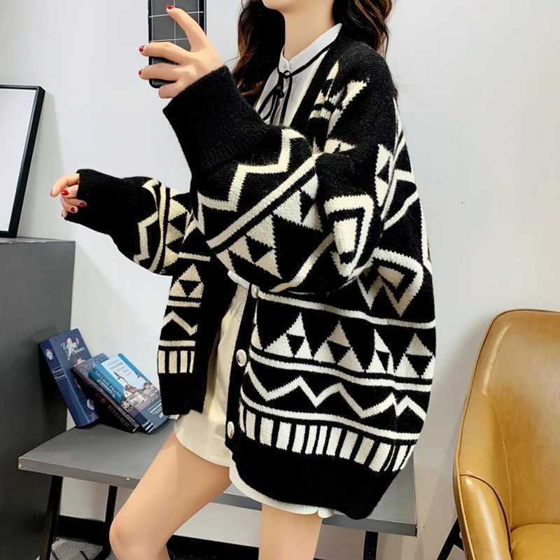 New Knitted Womens Casual Cardigan Autumn and Winter Sweater Jacket Loose Single-breasted Long-sleeved TopT251125