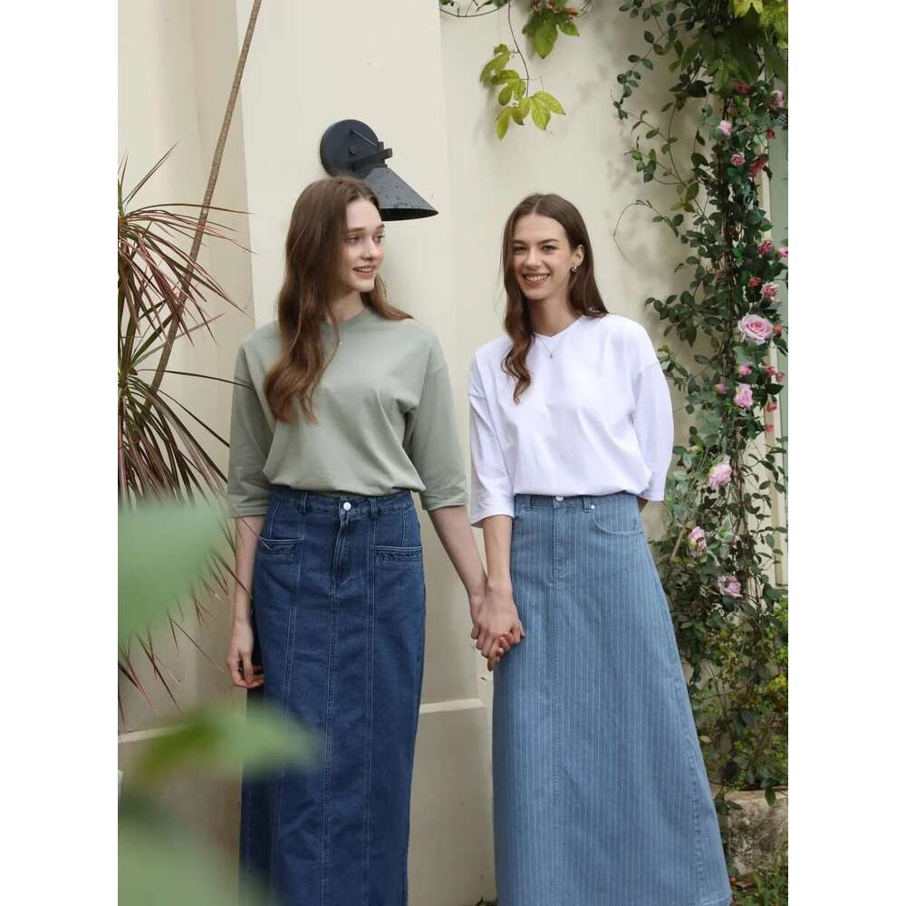 AS 2025 Summer Loose Design Drop Sleeves Boxy Tee V Neck Casual Style High Quality Fabric Woman Clothes