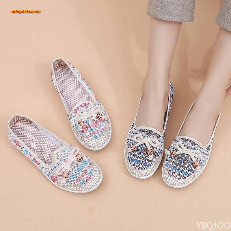 Women's cloth Shoes 2025 Summer New Lazy footwear Casual breathable mom shoes Shallow mouth ethnic style Ladies flats Zapatos ddmykukumalu