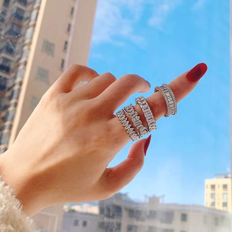 Trendy VVS Moissanite Stone Big Rings S925 Silver Jewelry Iced Hip Hop Bling Diamond Wedding Ring Set for Men Women 2024