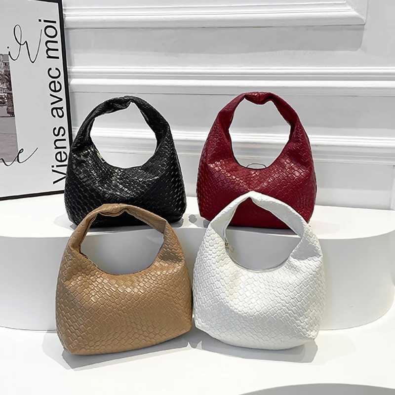 Womens Classic Fashion Womens Embossed Tramp Soft PU Leather Small Top Handle Shoulder Bag Casual Daily Handbag W250421