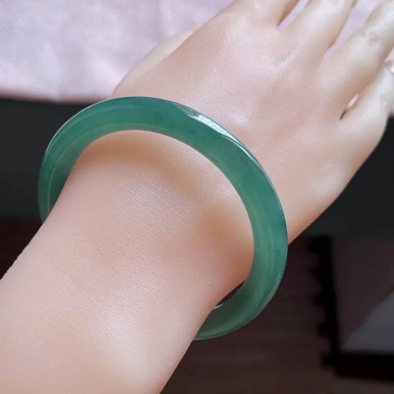 Womens Yu Bracelet Wrist Bracelet Blue Water Jingle Jade Bracelet 250424