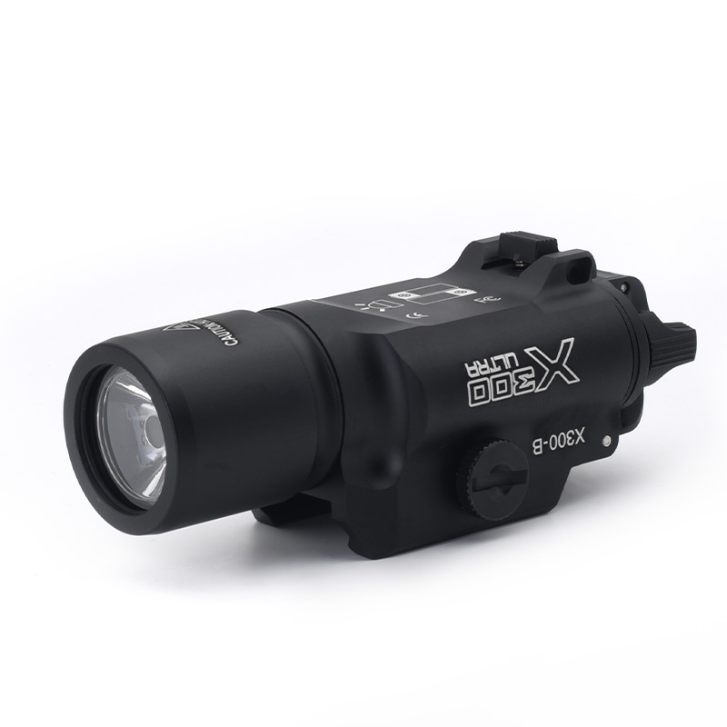 2024 New SF X300B Tactical Metal Flashlight Ultra Weapon Light Scout Light 1000 lumens Black and FDE in stock