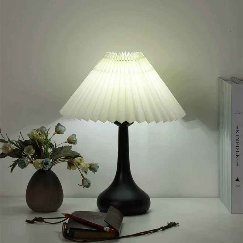 Nordic LED Table Lamps Interior Lighting Fixture Bedroom Bedside Night Lamps Living Room Bar Desktop Decoration Desk LampM251125